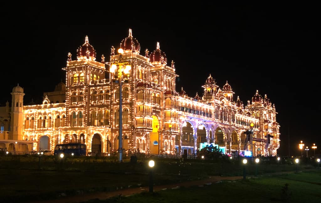 mysore-palace-night